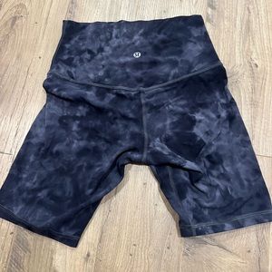 Size 4 Lululemon shorts